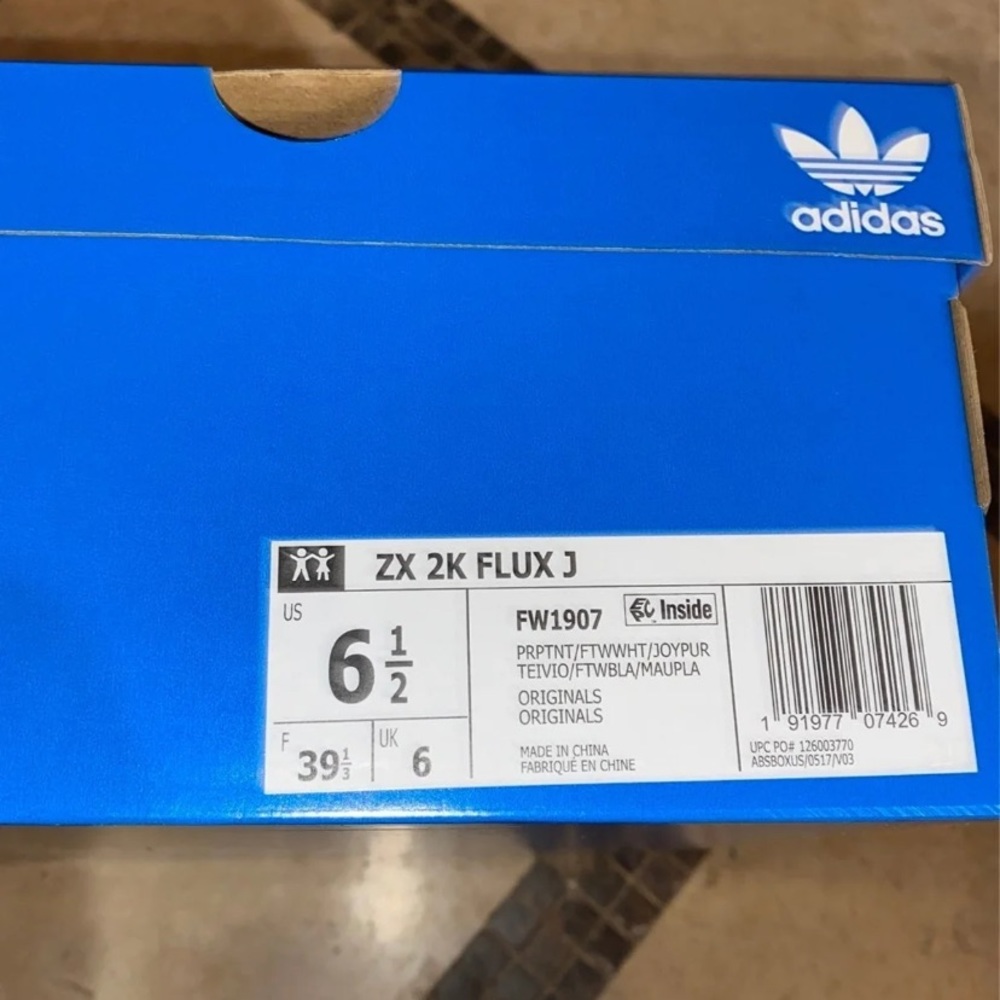 Adidas shoes for women - Picture 3 of 4